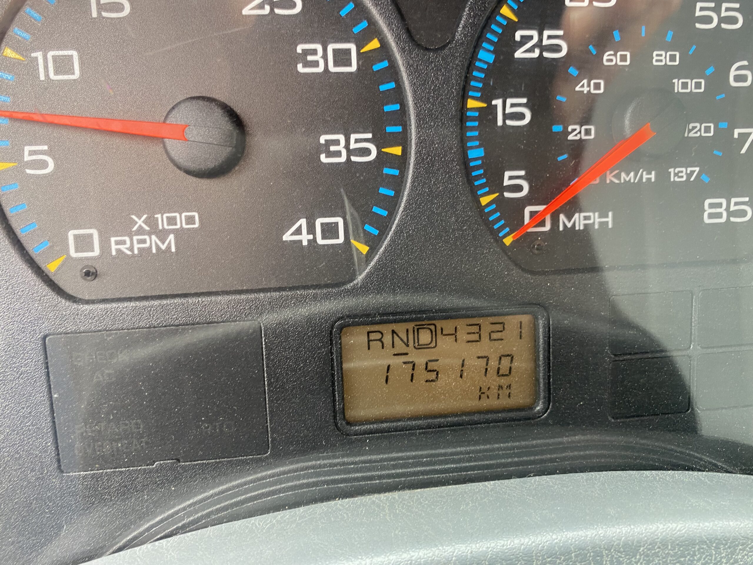 2006 International 4300 Crew cab,